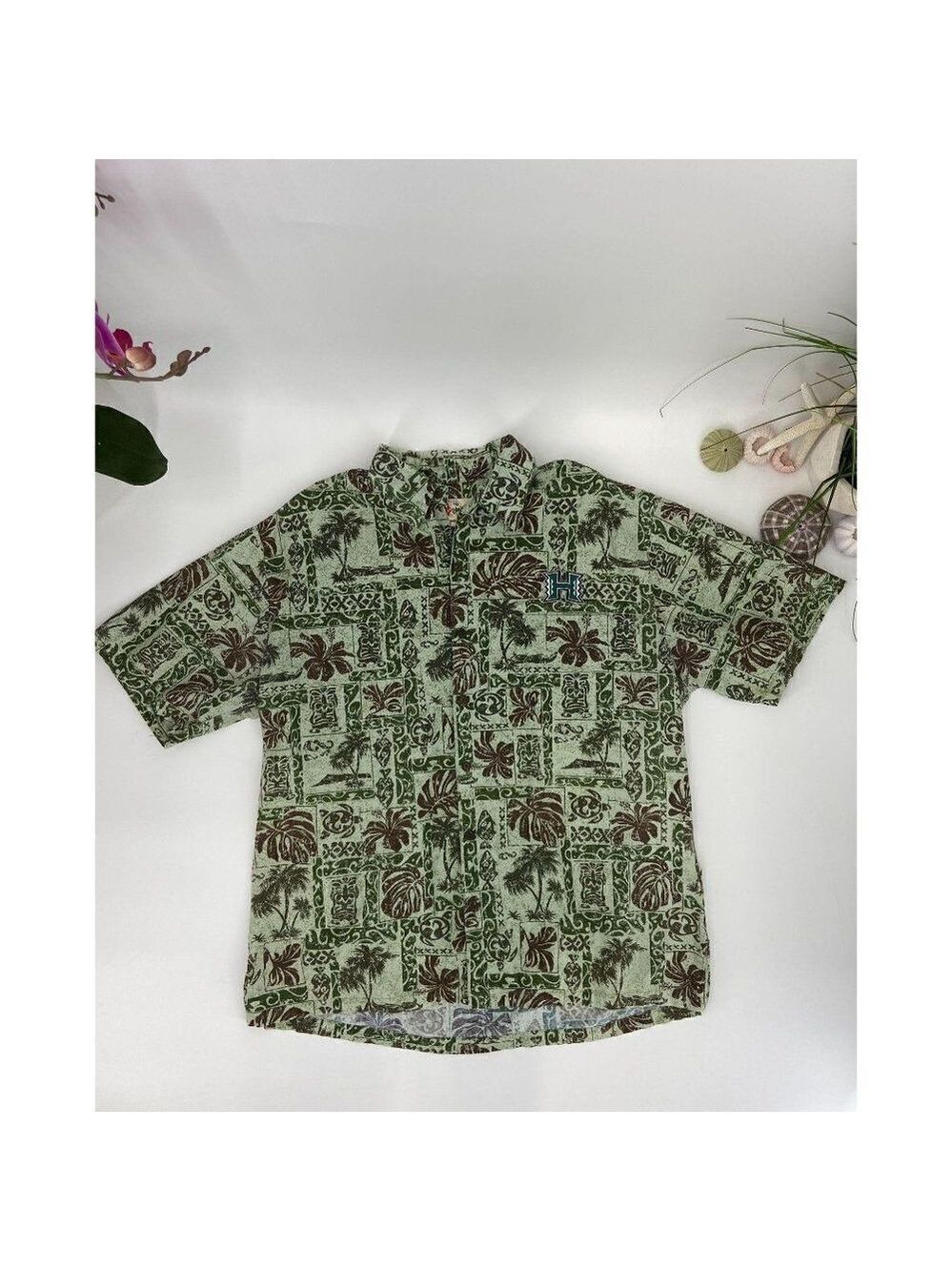 Hilo Hattie Green UH Manoa Vintage Hawaiian Aloha Shirt